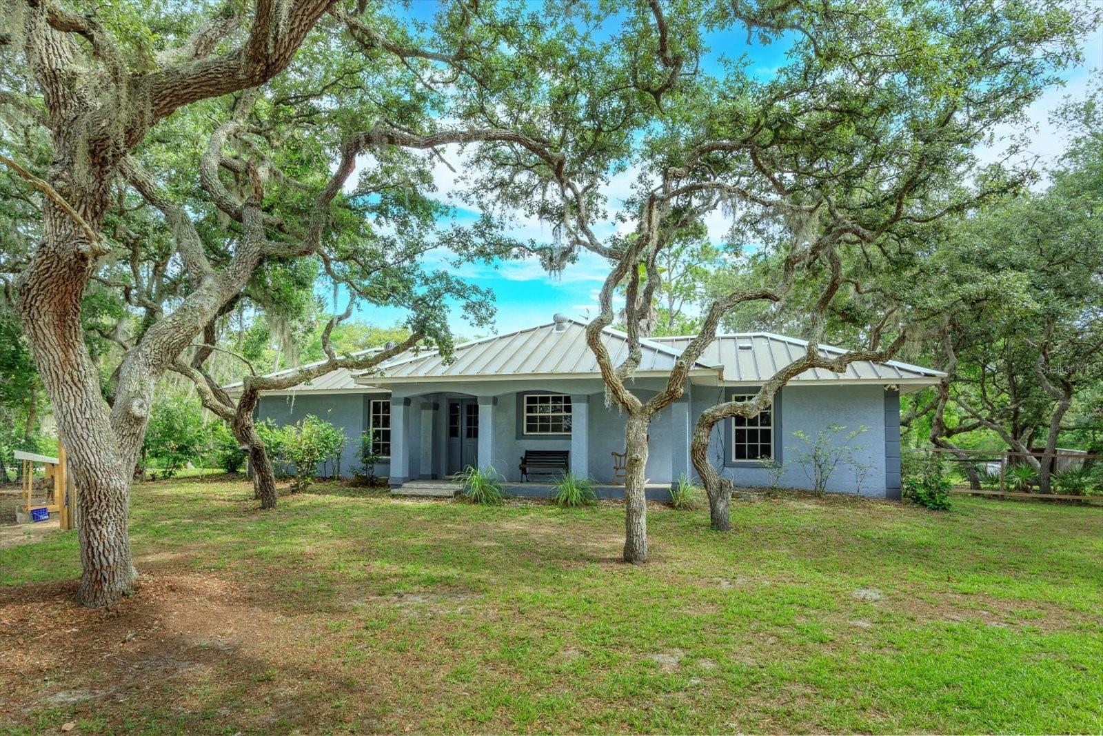 17249 Holly, Umatilla, FL 32784