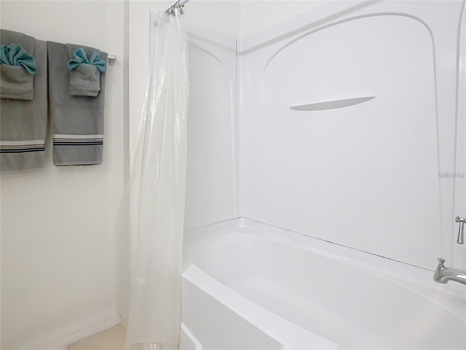 2810 Club Cortile Unit A, Kissimmee, FL 34746