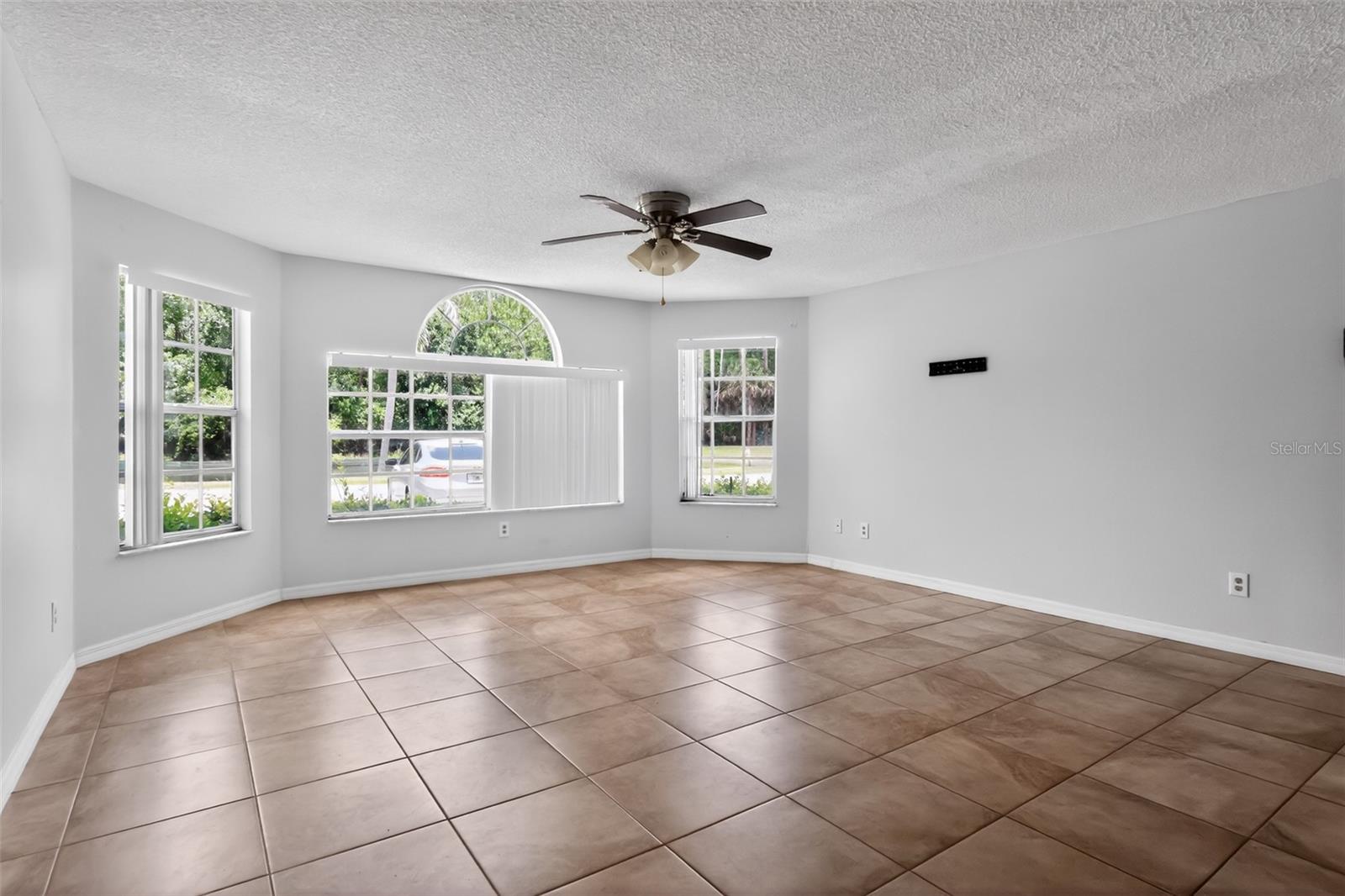 2016 Royal Bay Unit 103, Kissimmee, FL 34746