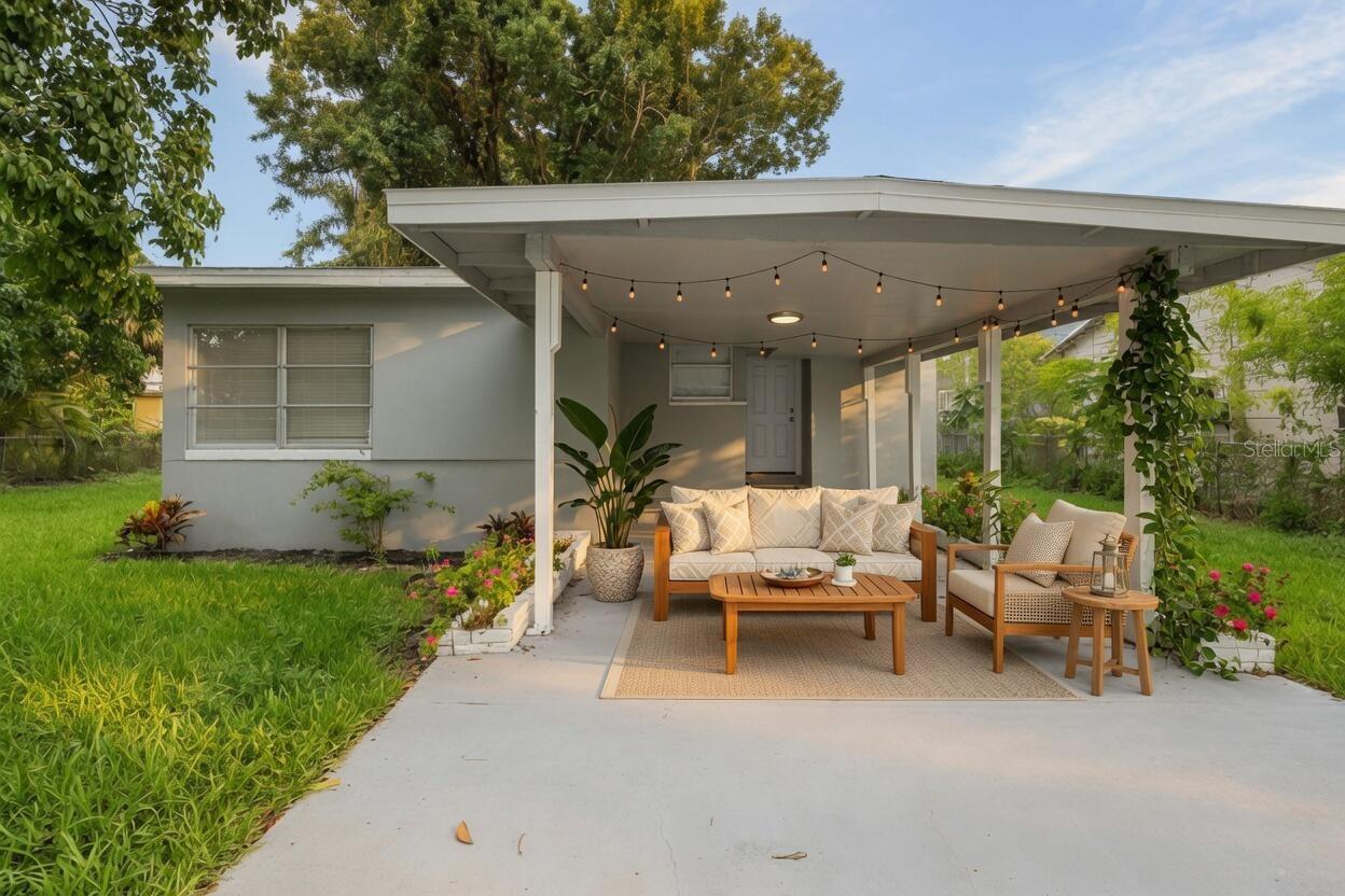 57 Cabana, North Fort Myers, FL 33903