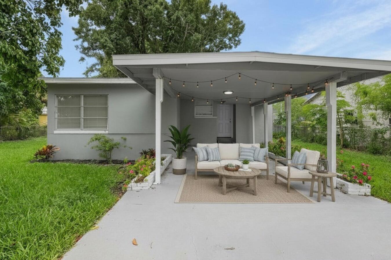 57 Cabana, North Fort Myers, FL 33903
