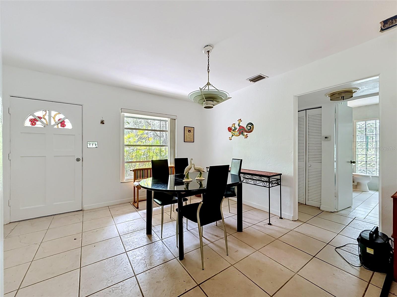 6330 Emerson, St Petersburg, FL 33707