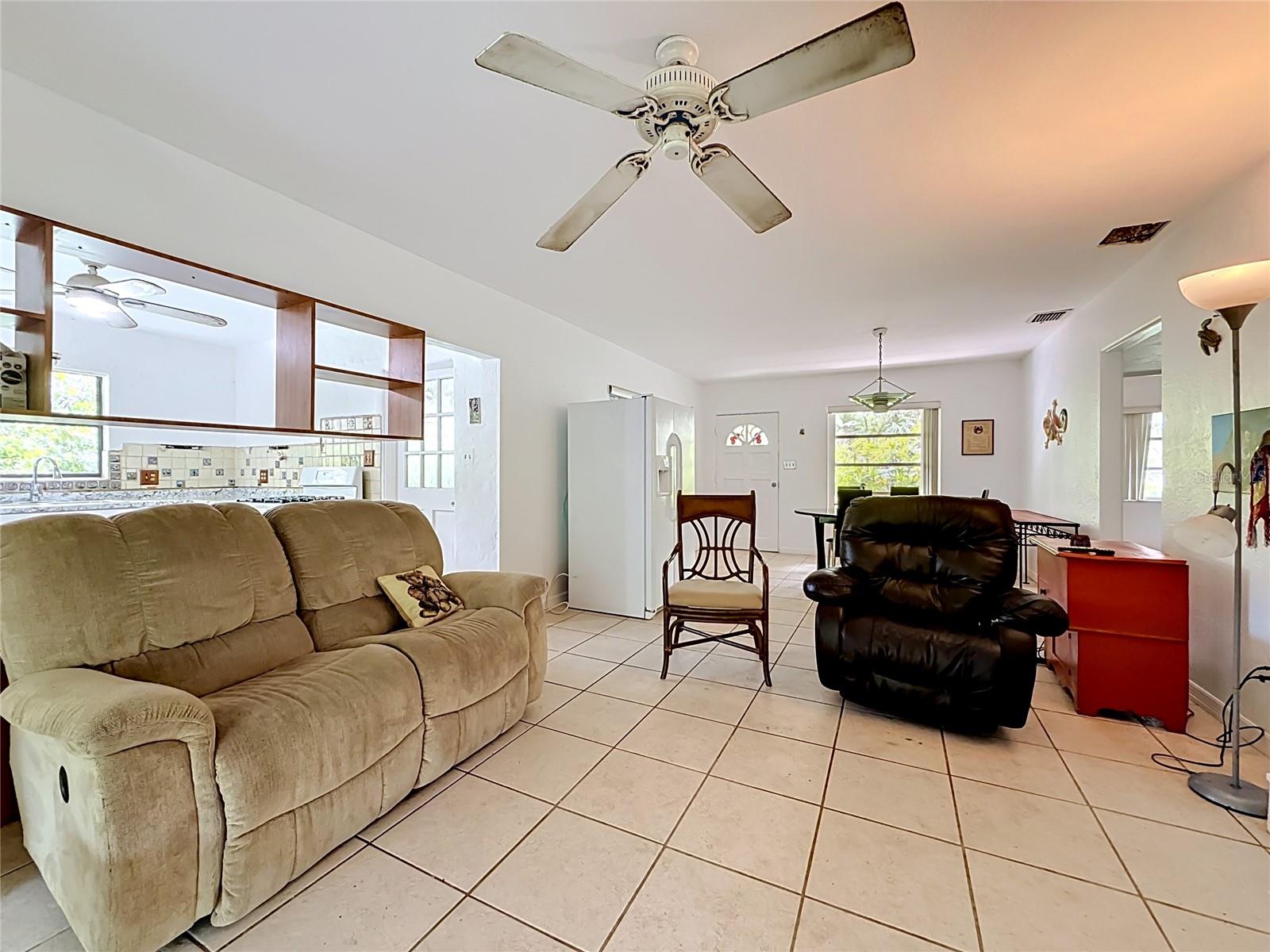 6330 Emerson, St Petersburg, FL 33707