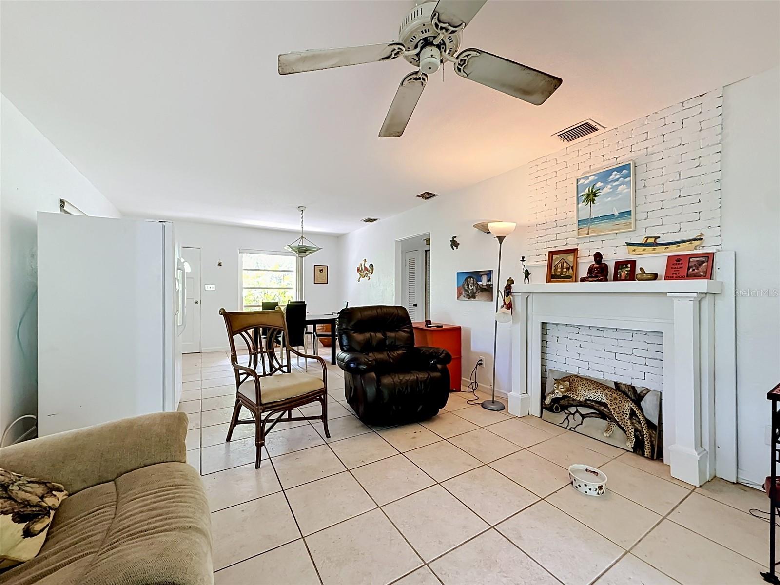 6330 Emerson, St Petersburg, FL 33707