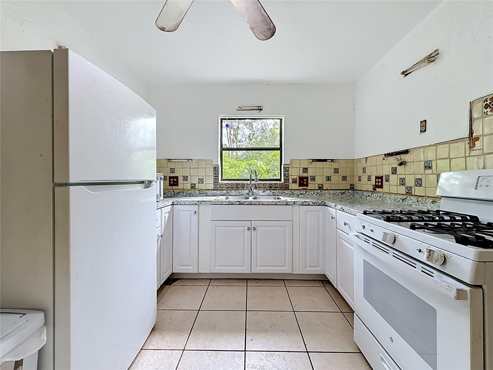 6330 Emerson, St Petersburg, FL 33707