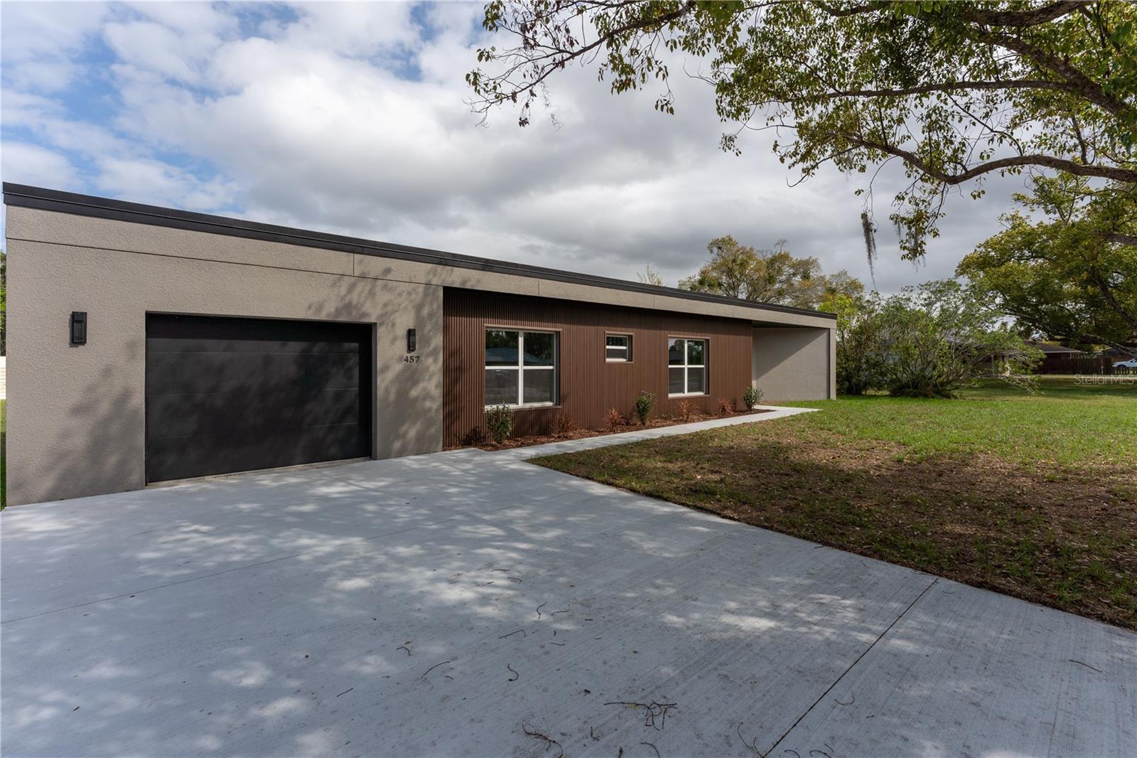 457 Riverview, Sanford, FL 32771