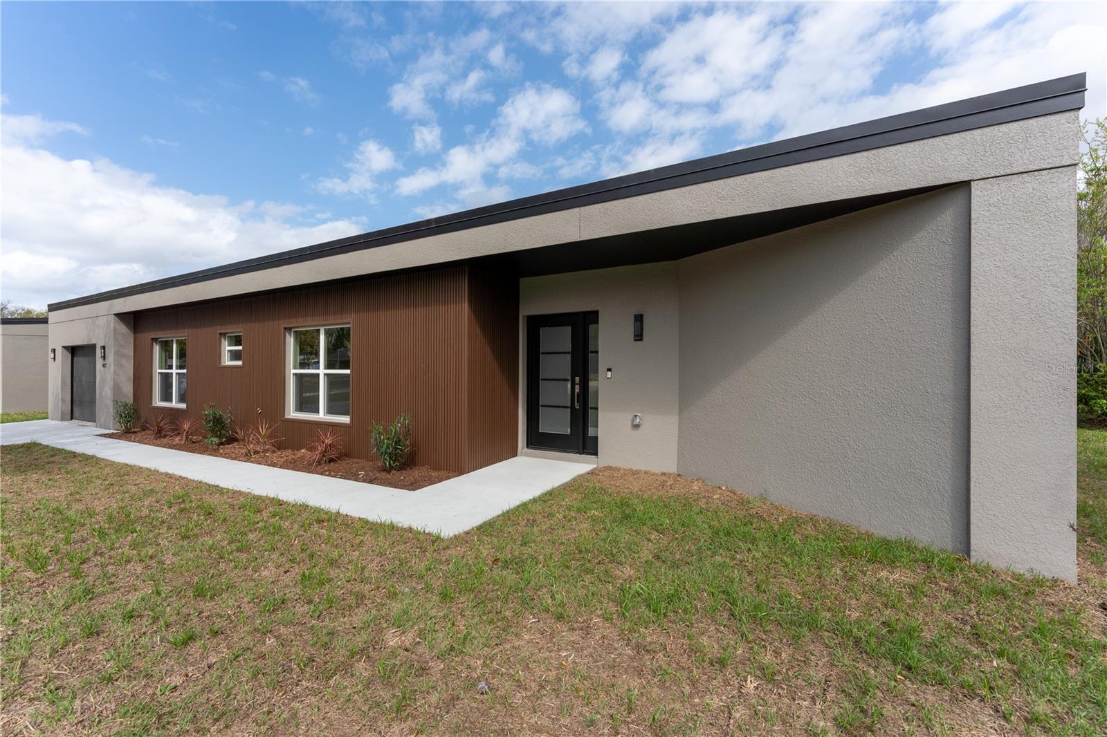 457 Riverview, Sanford, FL 32771