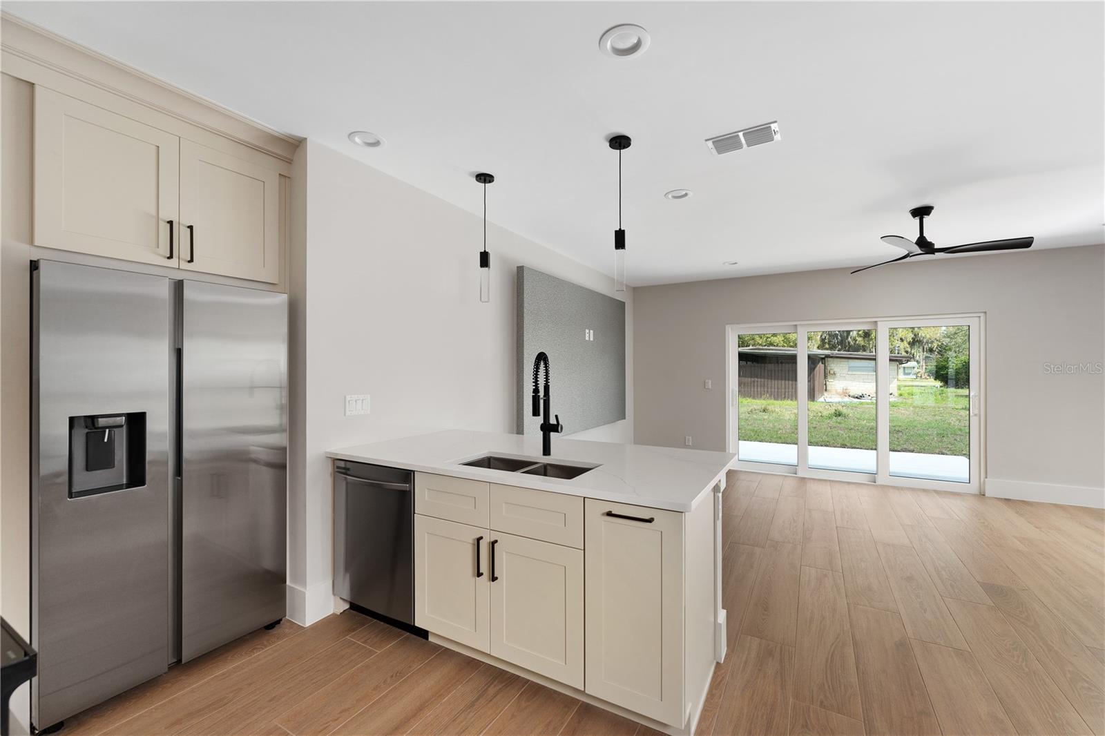 457 Riverview, Sanford, FL 32771