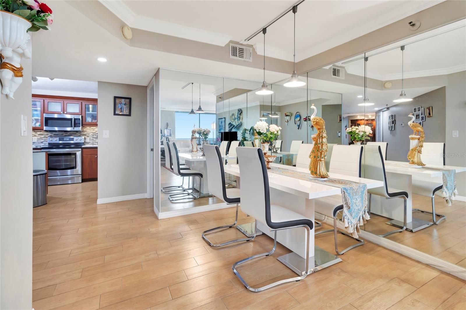 400 Colonial Unit 1609, Orlando, FL 32803