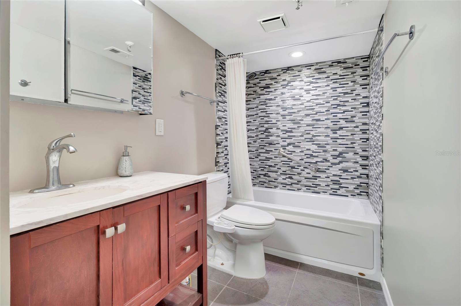 400 Colonial Unit 1609, Orlando, FL 32803