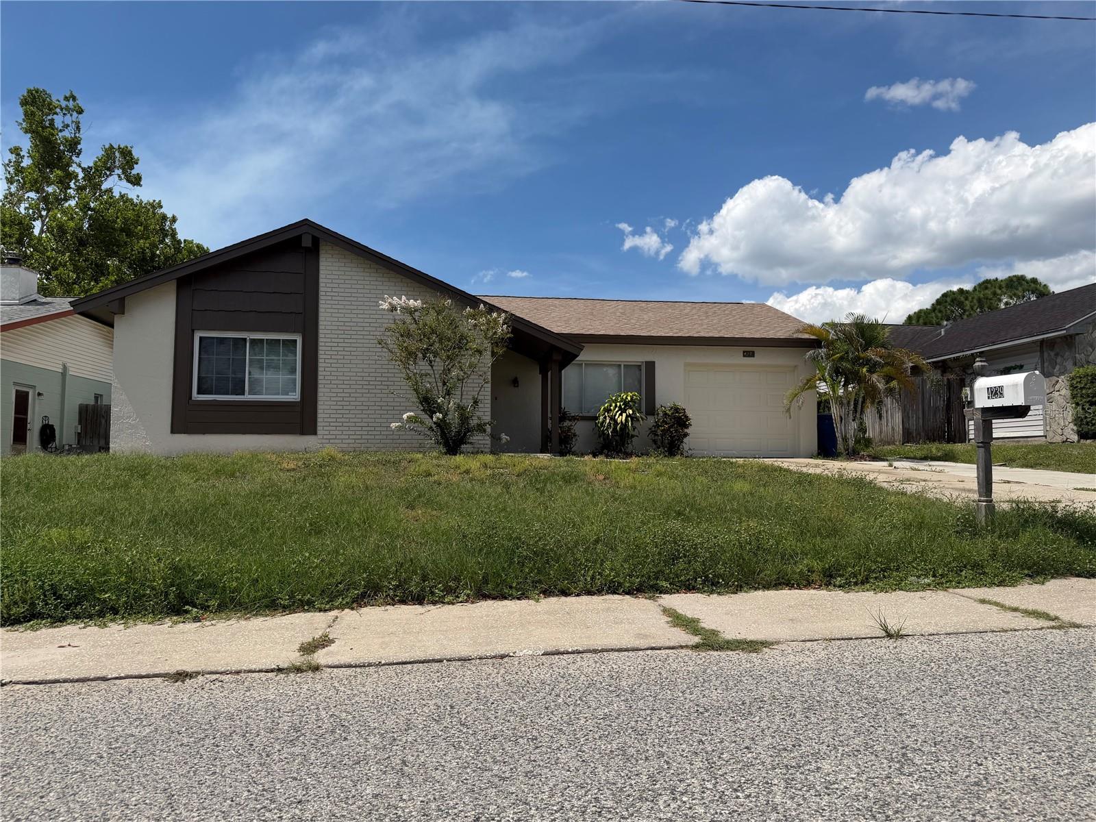 4239 Woodfield, Holiday, FL 34691