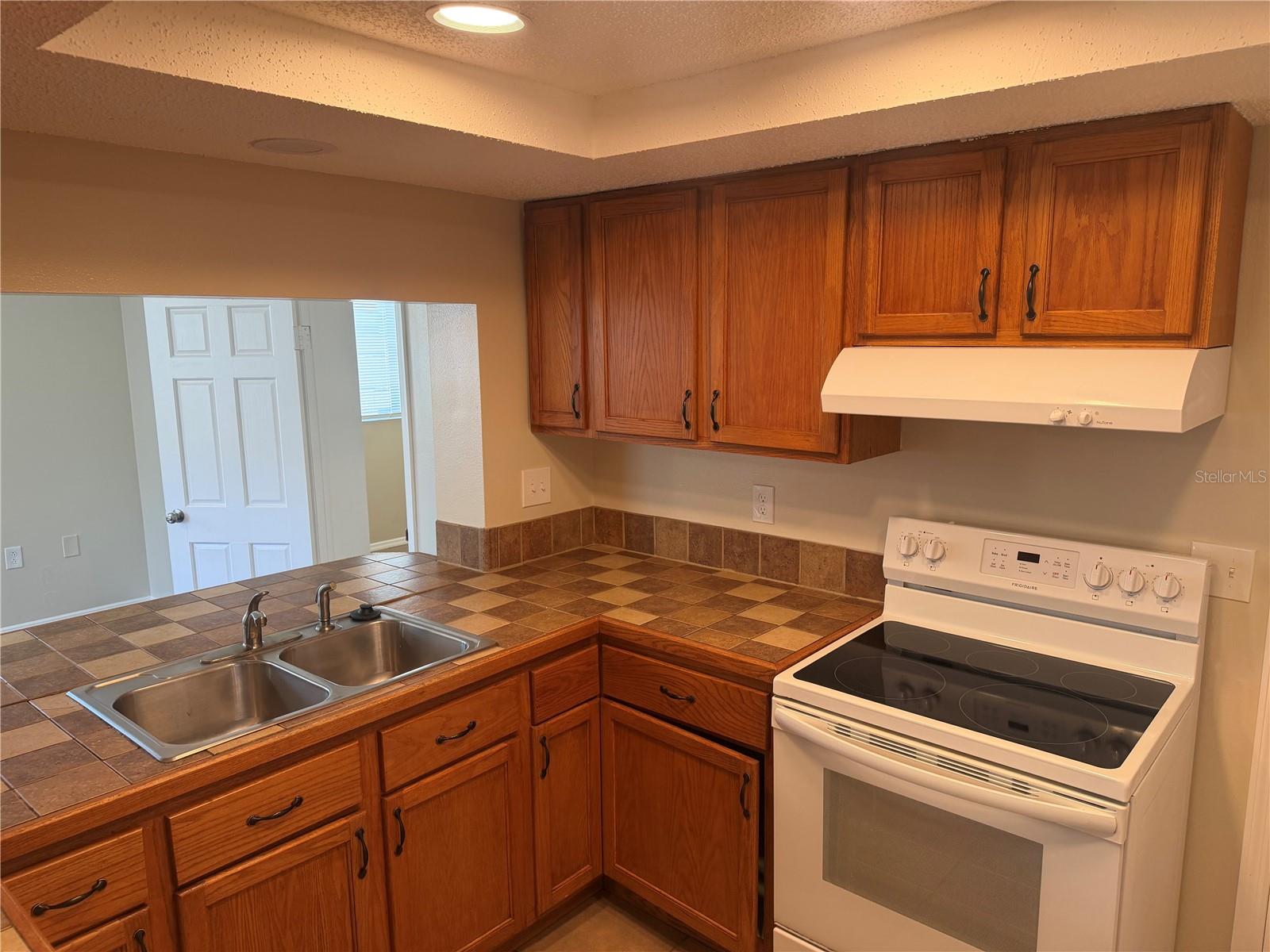 4239 Woodfield, Holiday, FL 34691