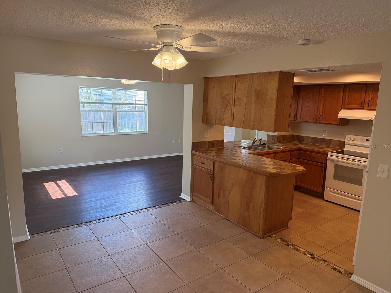 4239 Woodfield, Holiday, FL 34691