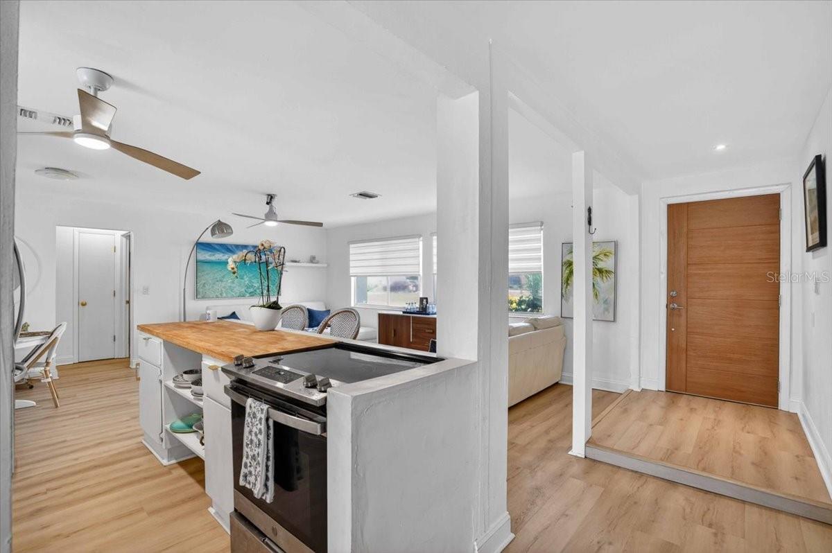 885 Fairfax, Port Charlotte, FL 33948