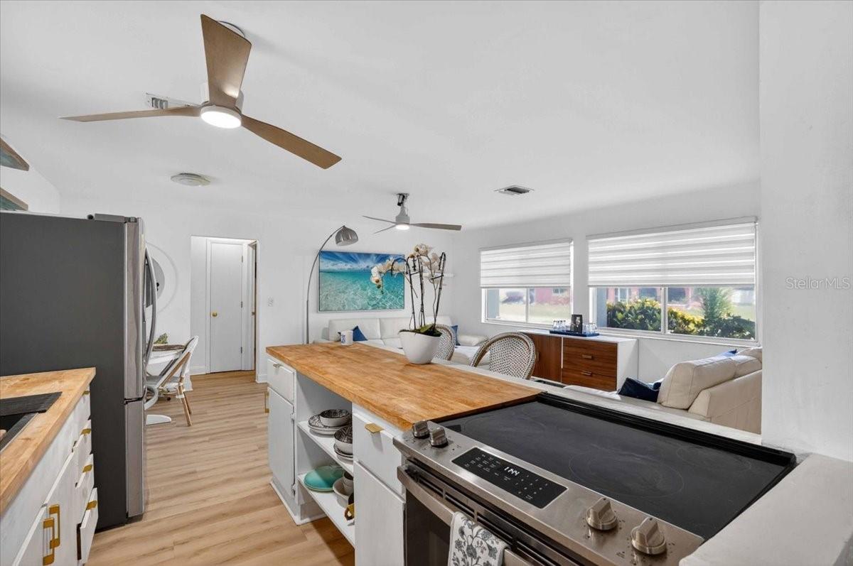 885 Fairfax, Port Charlotte, FL 33948