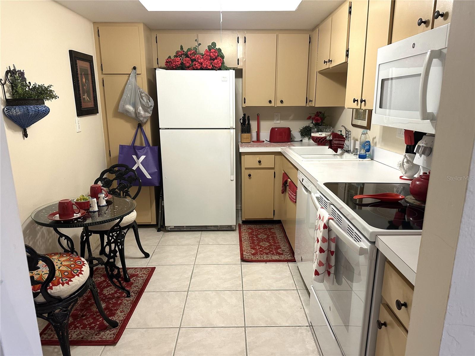 618 Bird Bay Unit 201, Venice, FL 34285