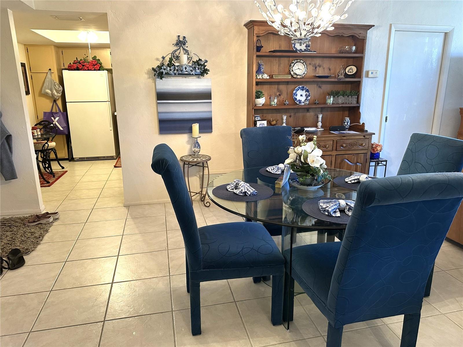 618 Bird Bay Unit 201, Venice, FL 34285