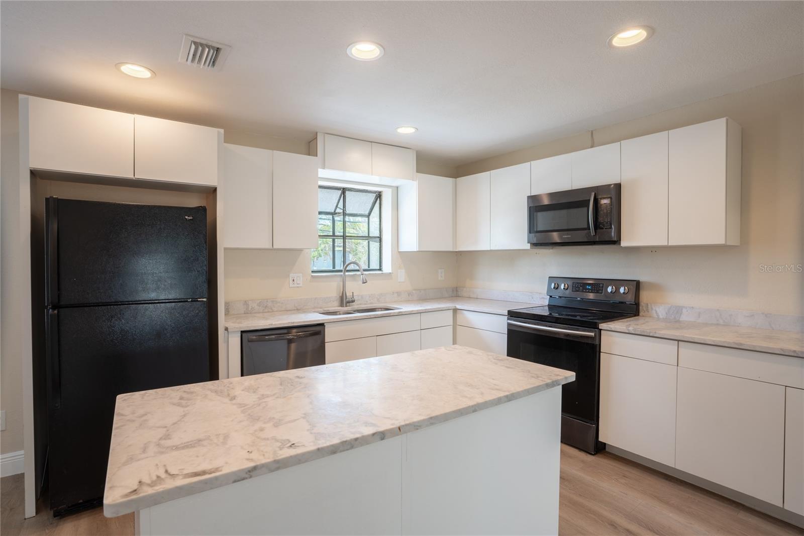 5409 Sweetwater Terrace, Tampa, FL 33634