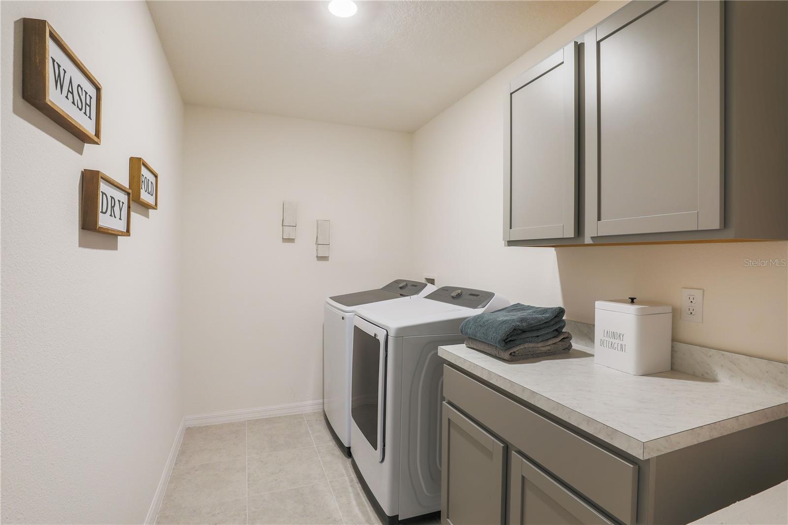 276 Luis, Debary, FL 32713