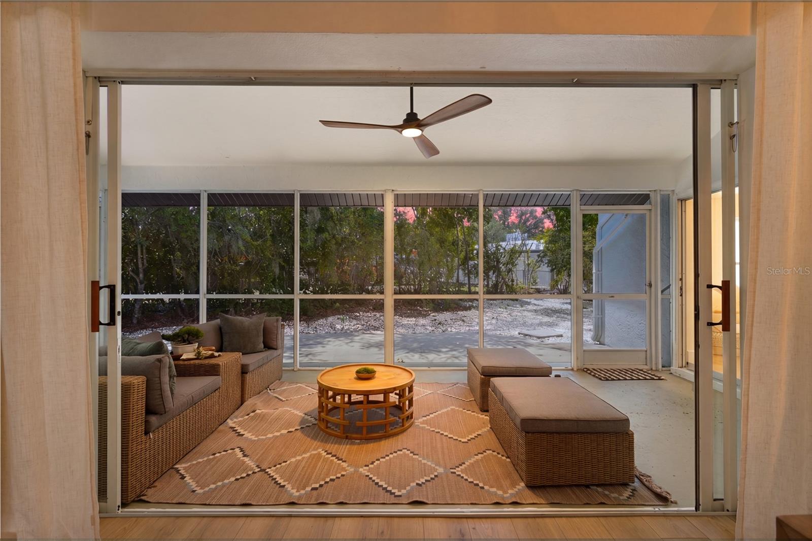 4074 Redbird, Sarasota, FL 34231