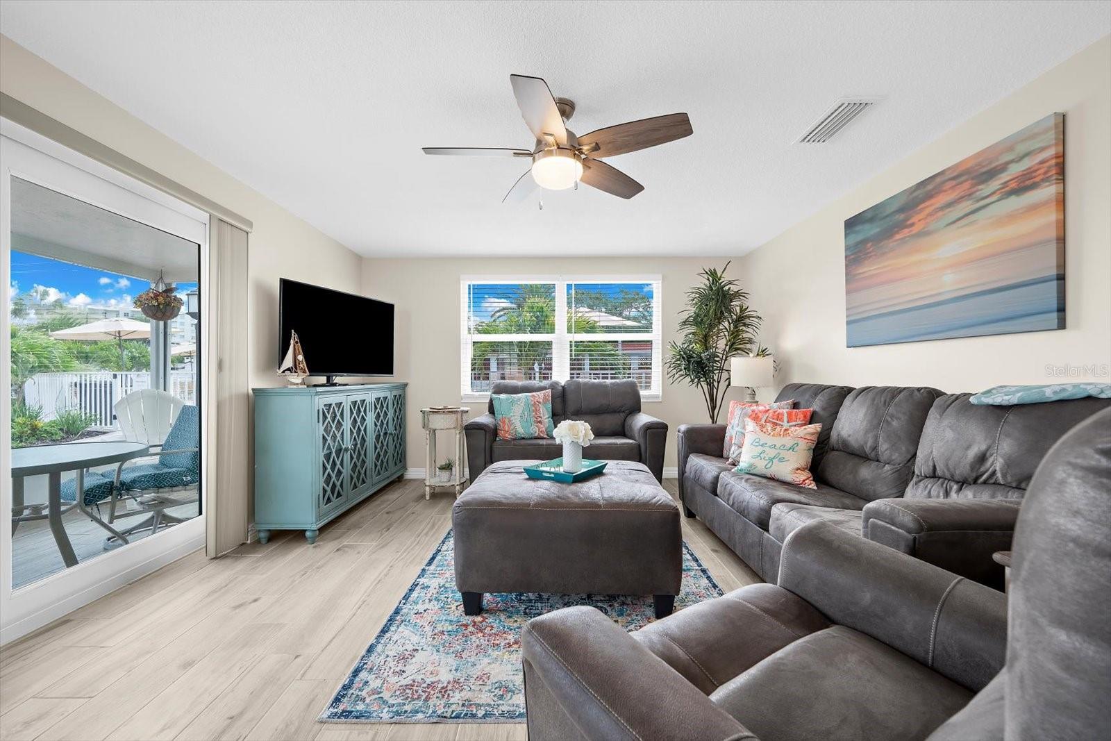 6154 Midnight Pass Unit B1, Sarasota, FL 34242
