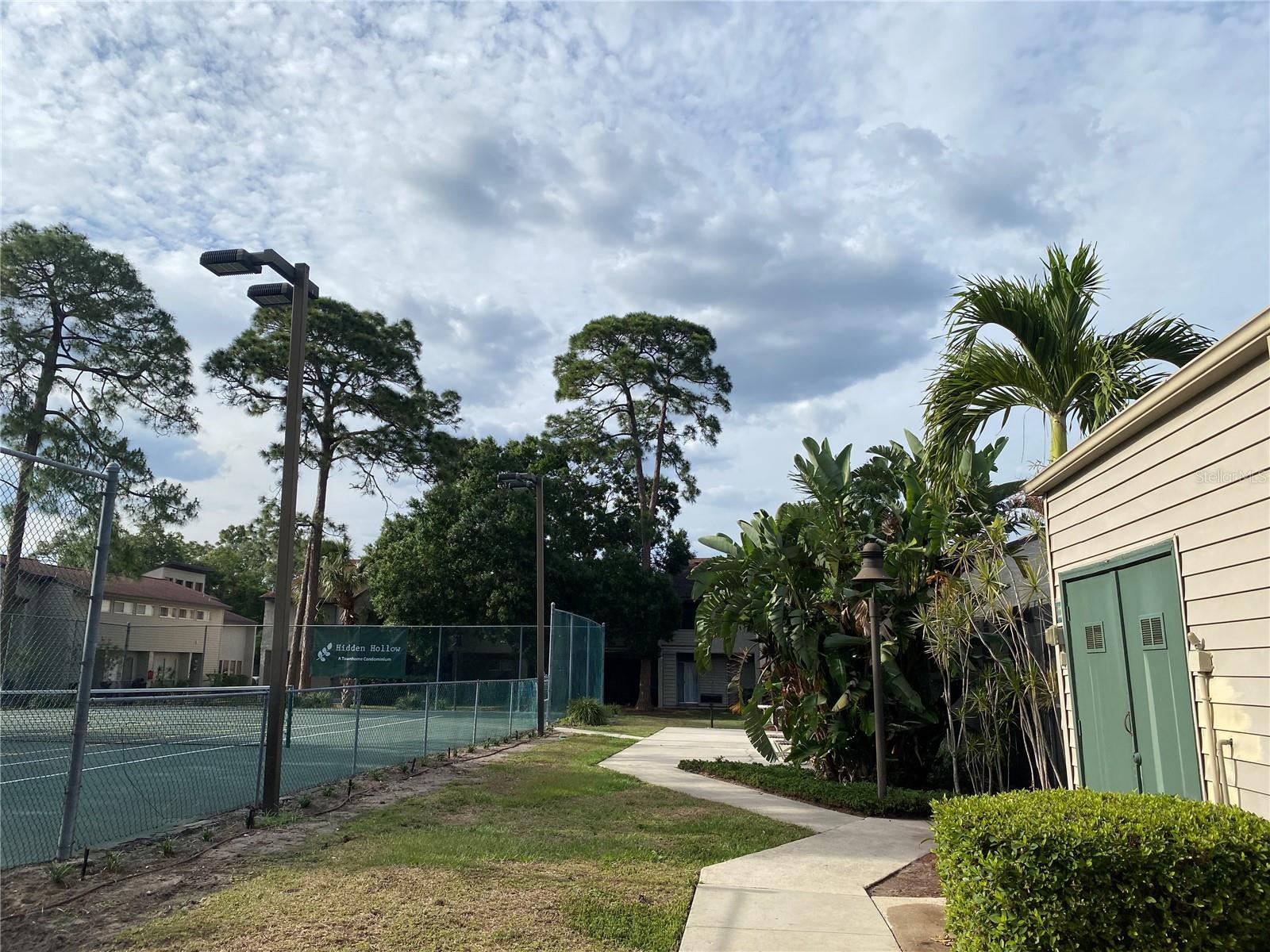 4394 Sandner, Sarasota, FL 34243