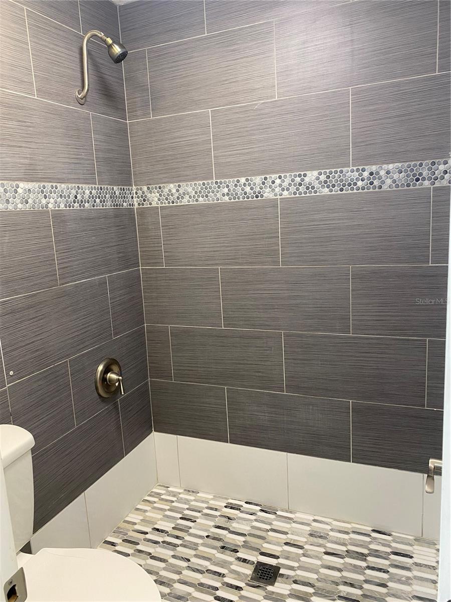 4394 Sandner, Sarasota, FL 34243