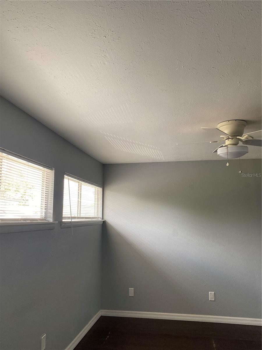 4394 Sandner, Sarasota, FL 34243