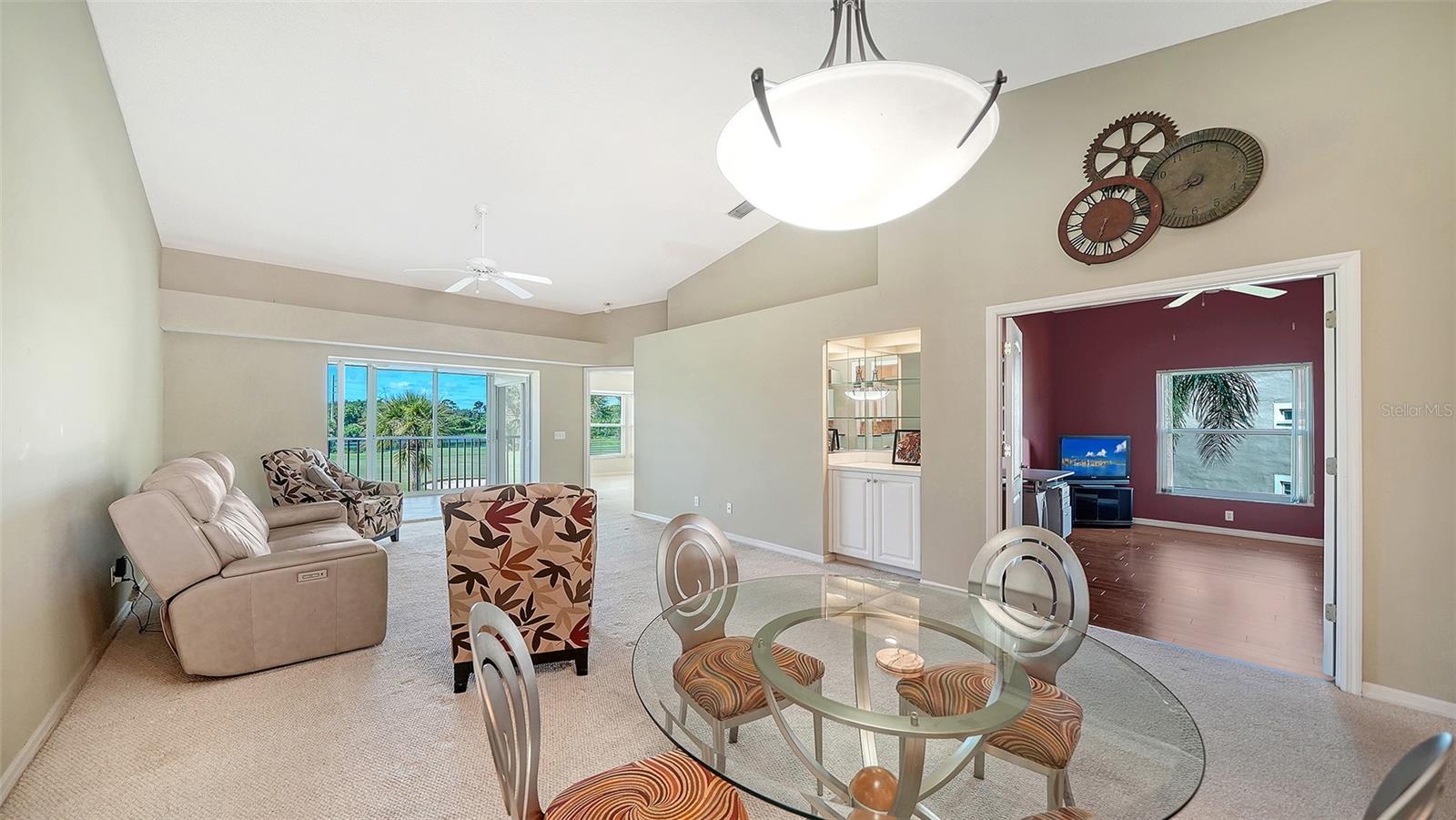 9641 Castle Point Unit 1226, Sarasota, FL 34238