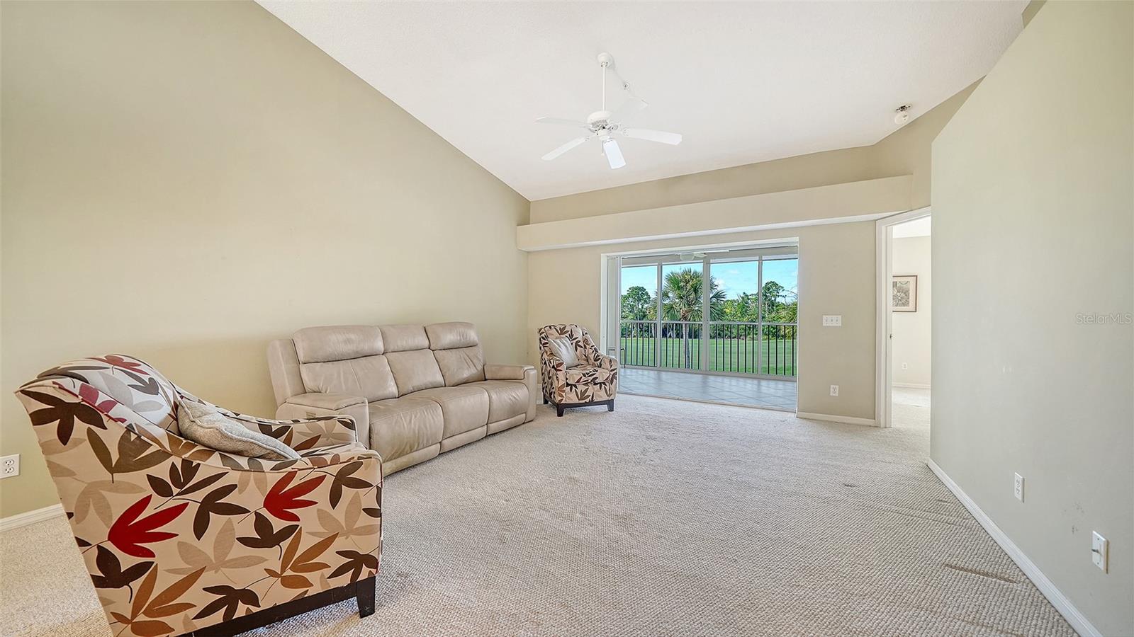 9641 Castle Point Unit 1226, Sarasota, FL 34238
