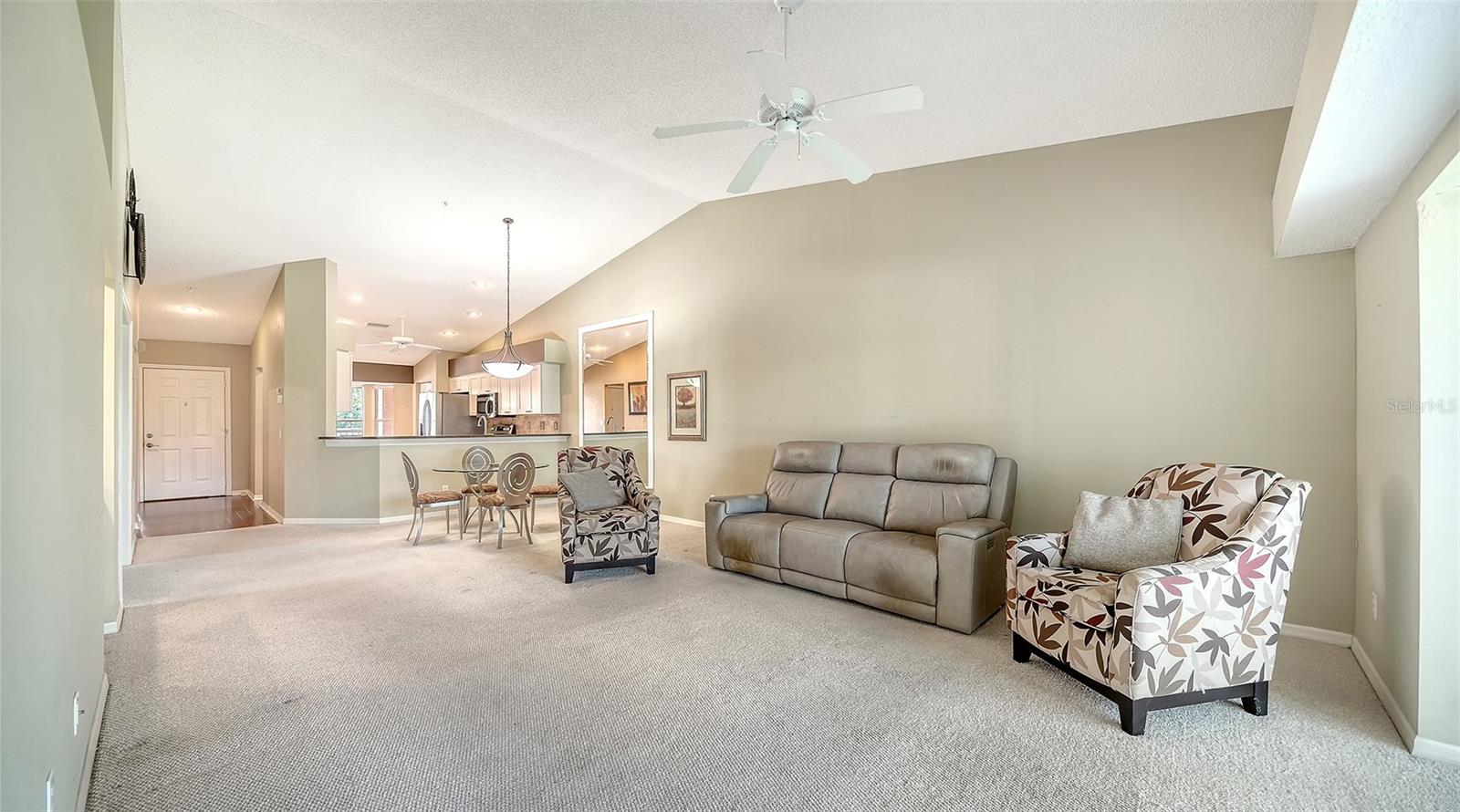 9641 Castle Point Unit 1226, Sarasota, FL 34238
