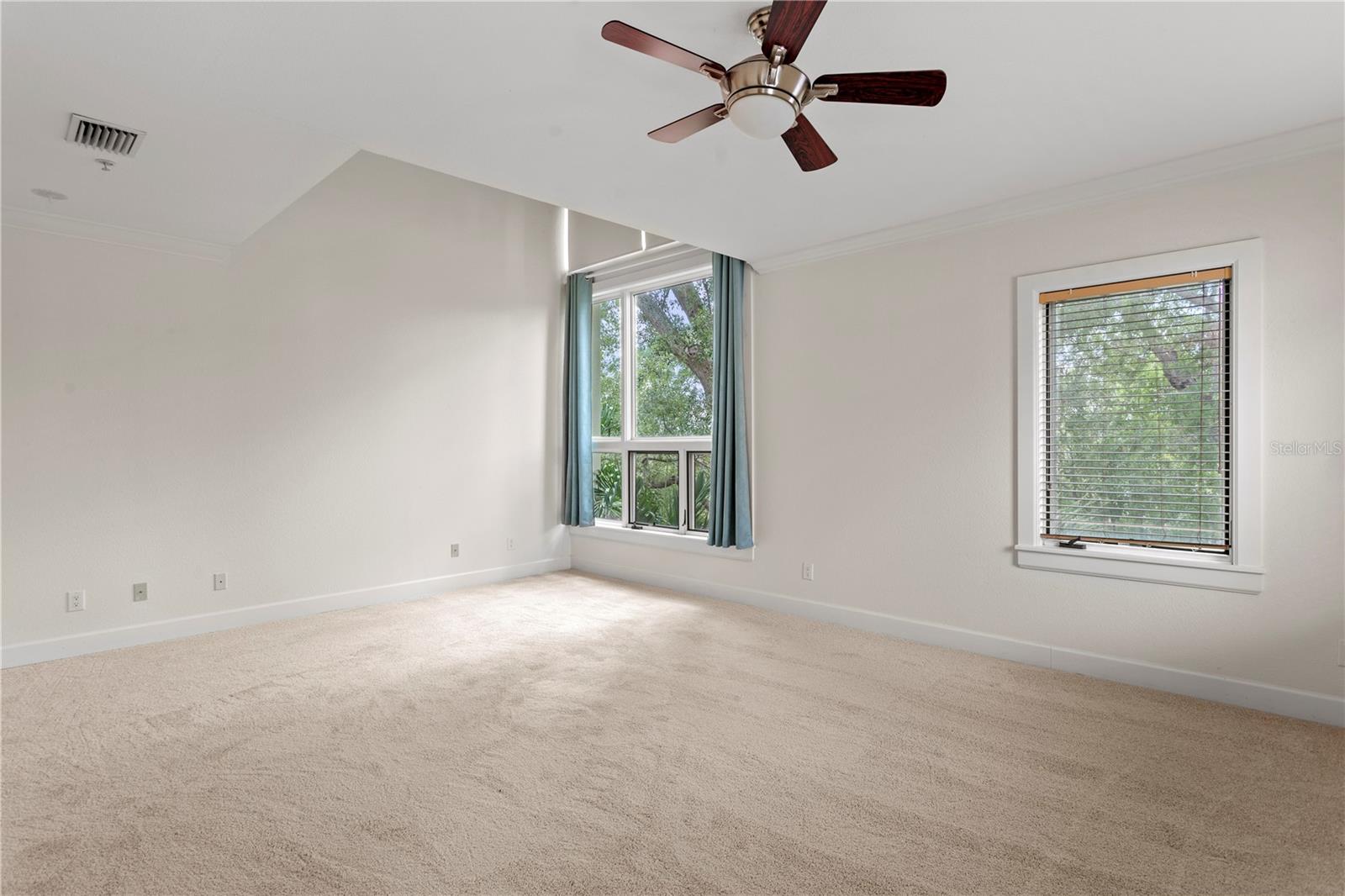 512 Glen, Tampa, FL 33609