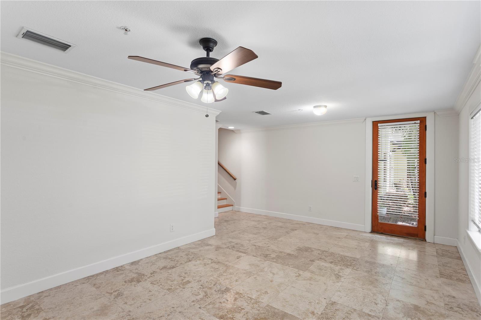 512 Glen, Tampa, FL 33609