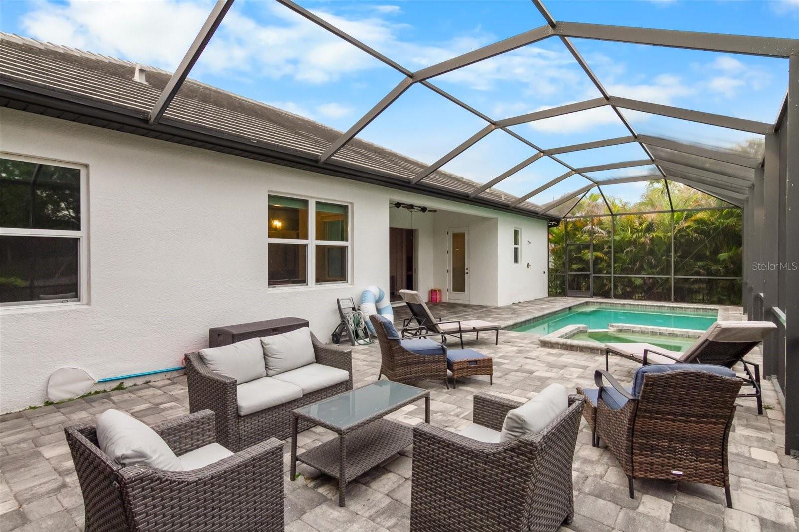6325 Rivo Lakes, Sarasota, FL 34241