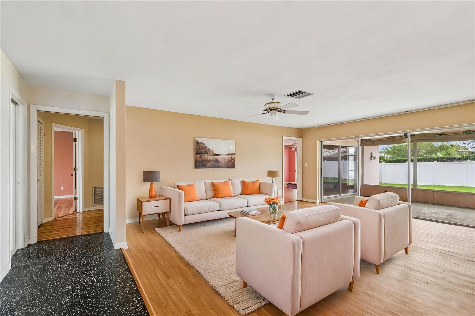 14363 Neptune, Seminole, FL 33776