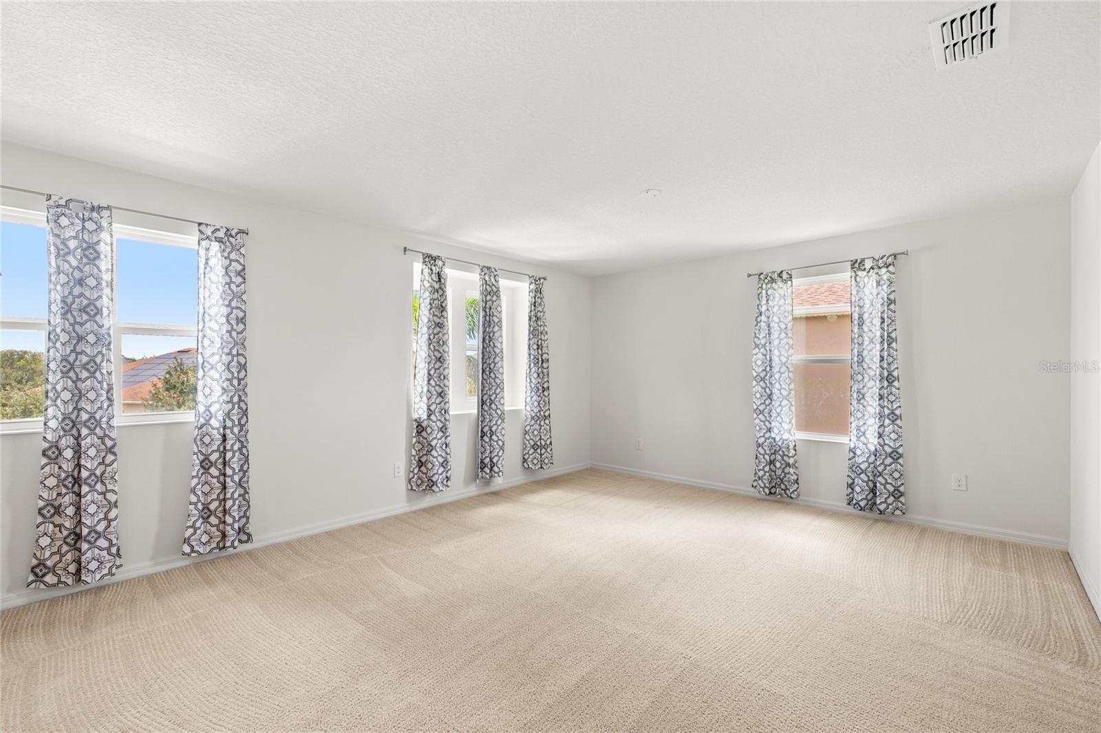 12135 Carson, Orlando, FL 32824