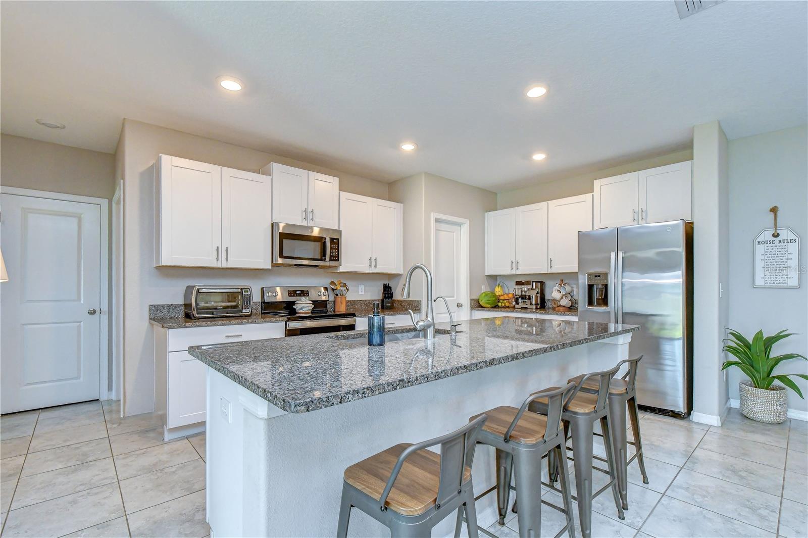 17917 Cloudless Bliss, Lutz, FL 33558