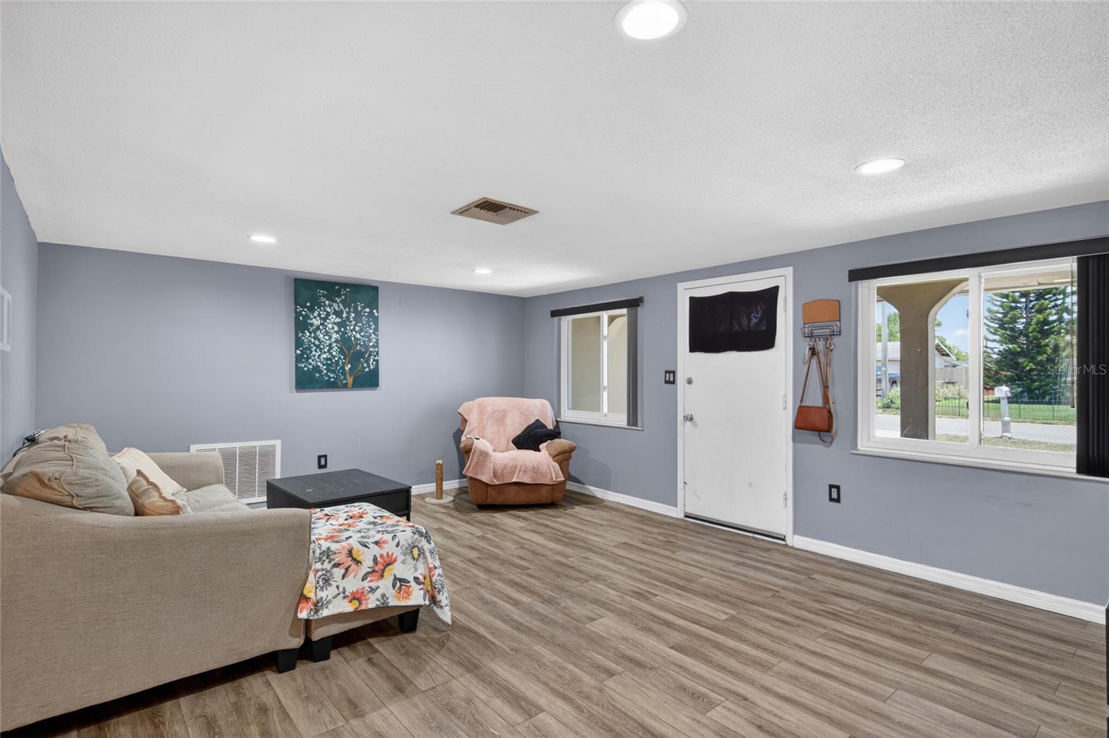 10237 Oak Hill, Port Richey, FL 34668