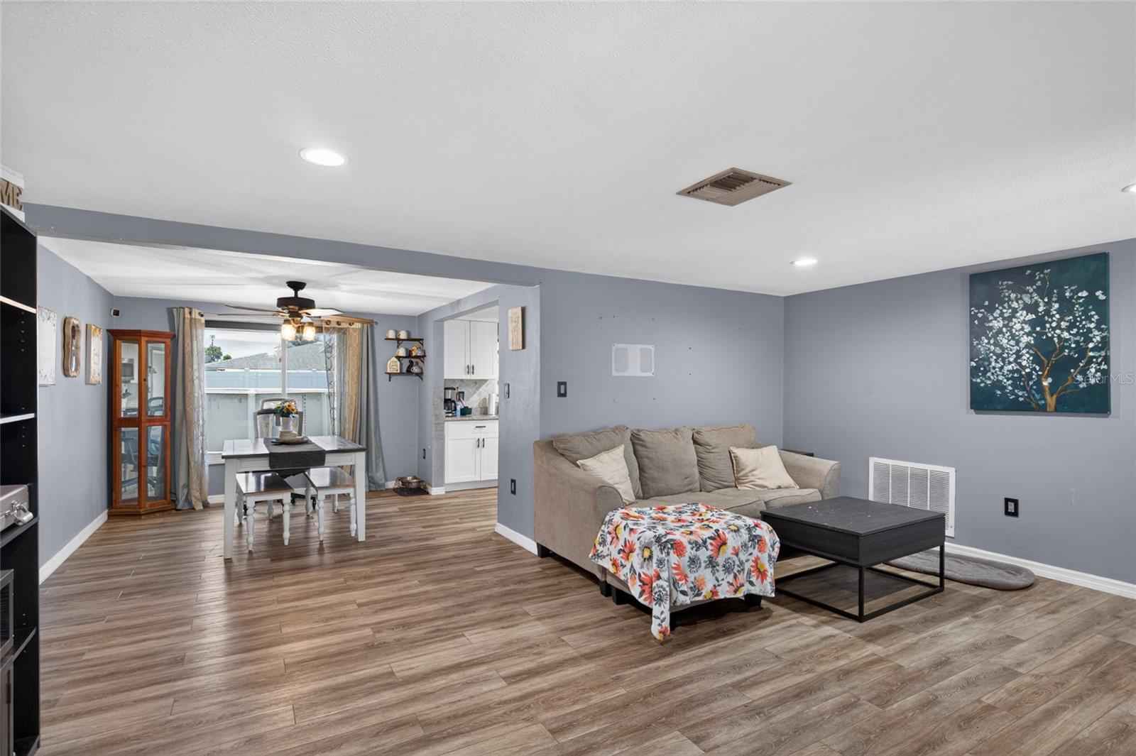10237 Oak Hill, Port Richey, FL 34668