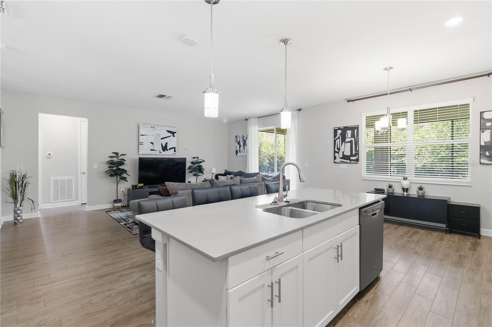 472 Brunswick, Davenport, FL 33837