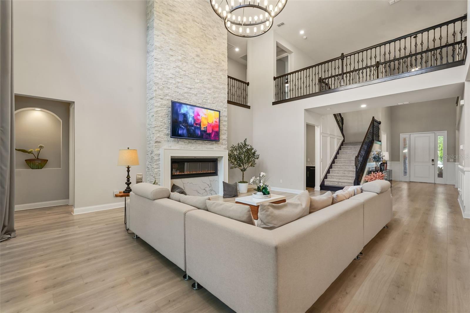10713 Belle Maisons, Orlando, FL 32832