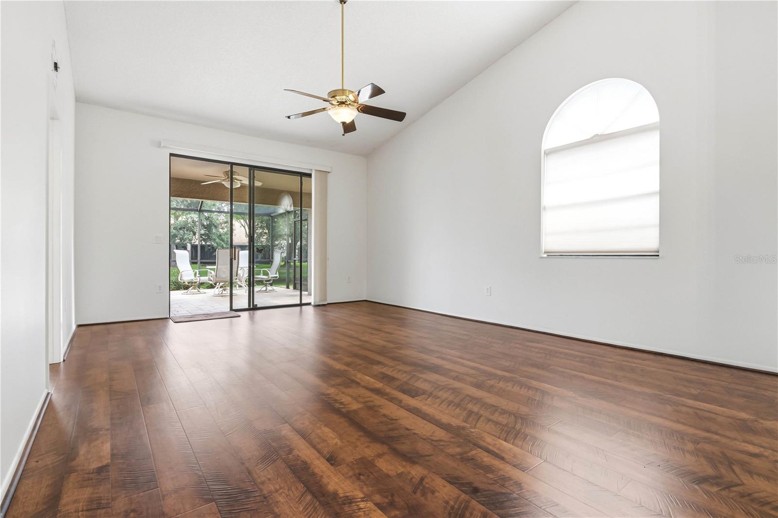 5515 Salem Square, Palm Harbor, FL 34685