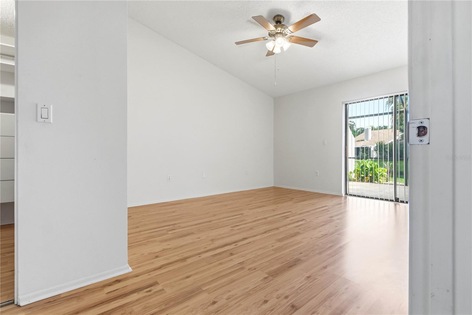 5515 Salem Square, Palm Harbor, FL 34685