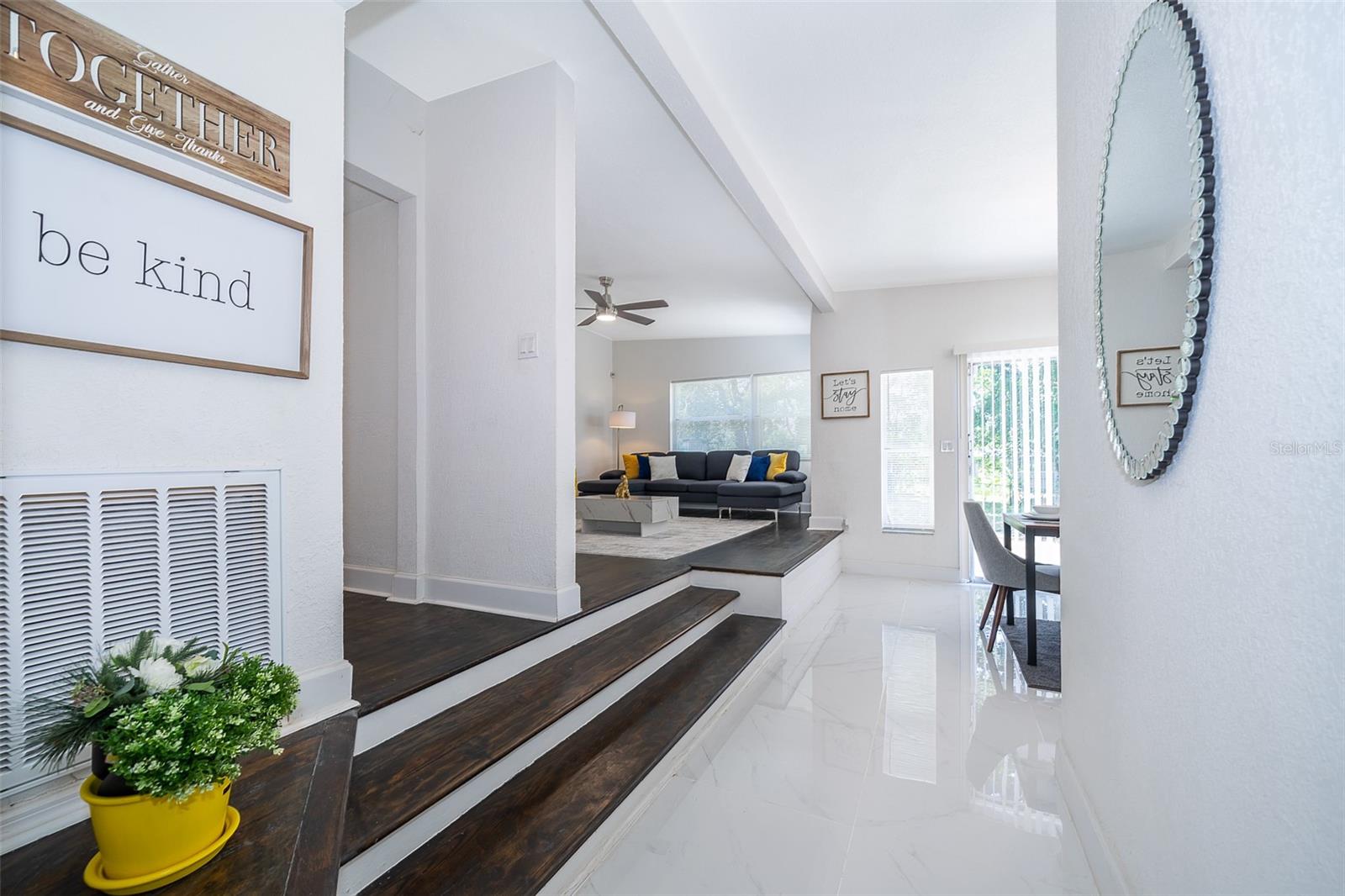 5815 Wolf, Orlando, FL 32808