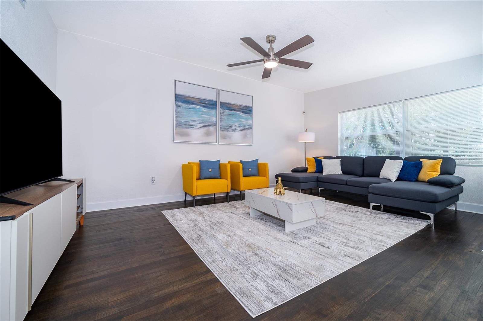 5815 Wolf, Orlando, FL 32808