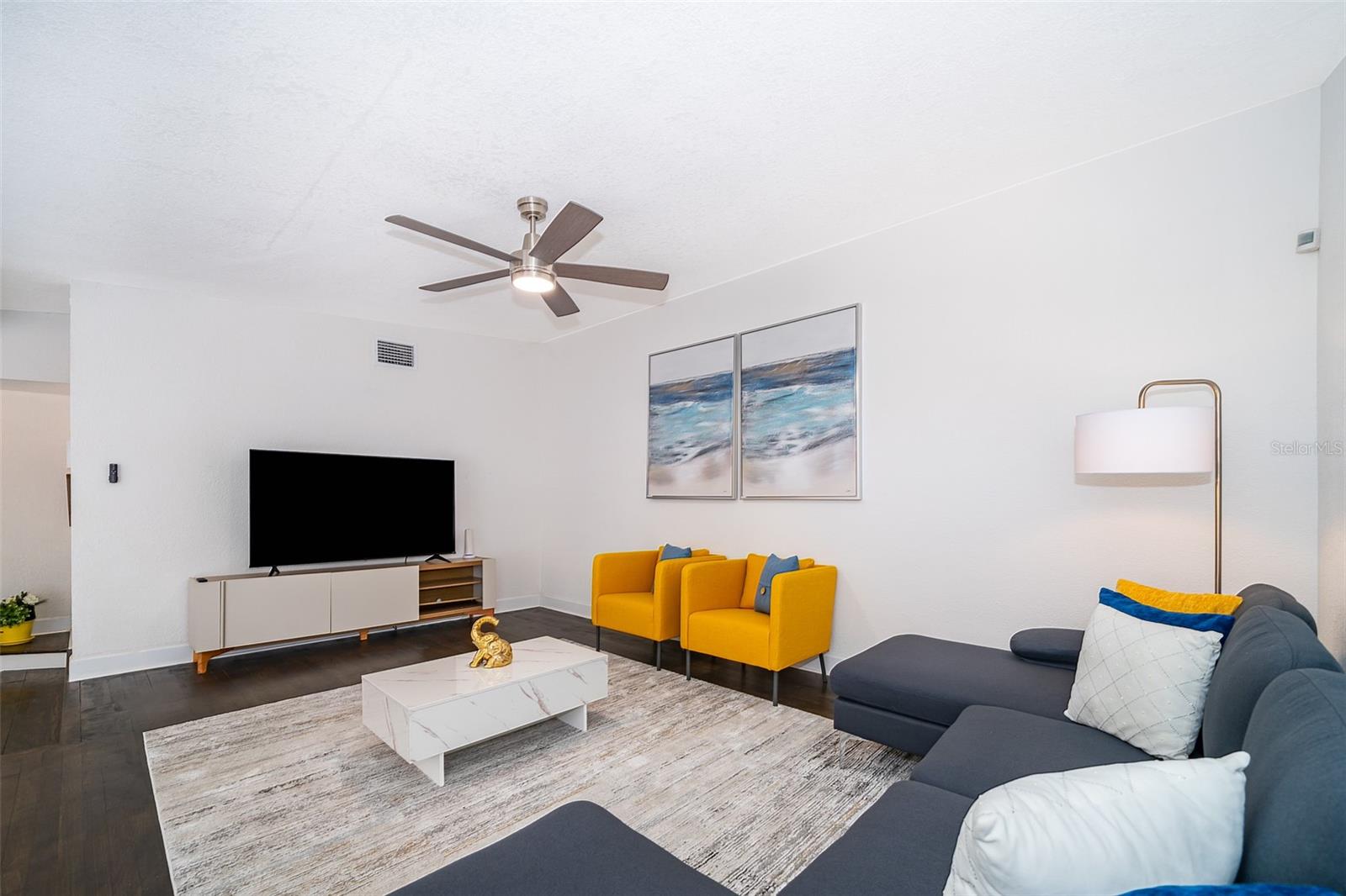 5815 Wolf, Orlando, FL 32808