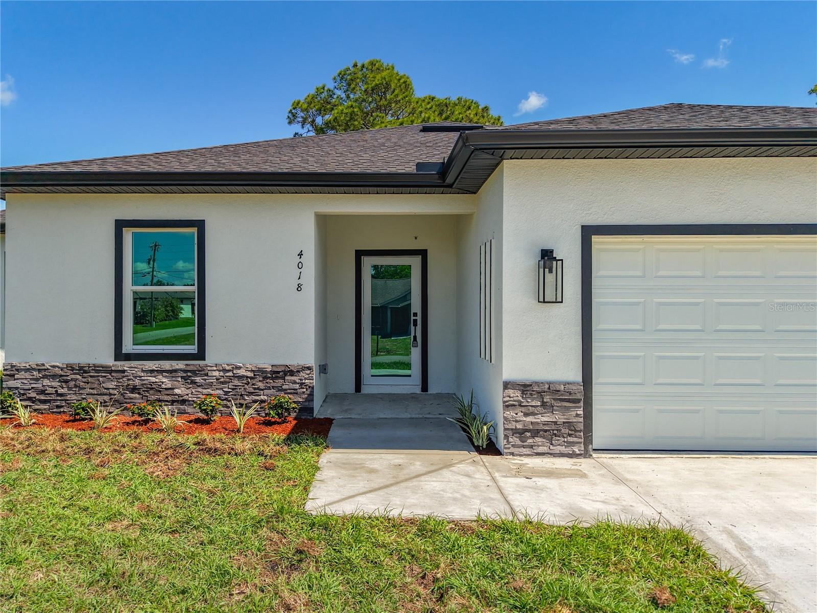 4018 3rd, Lehigh Acres, FL 33971
