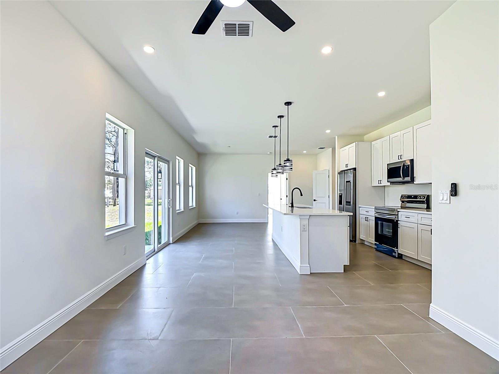 4018 3rd, Lehigh Acres, FL 33971