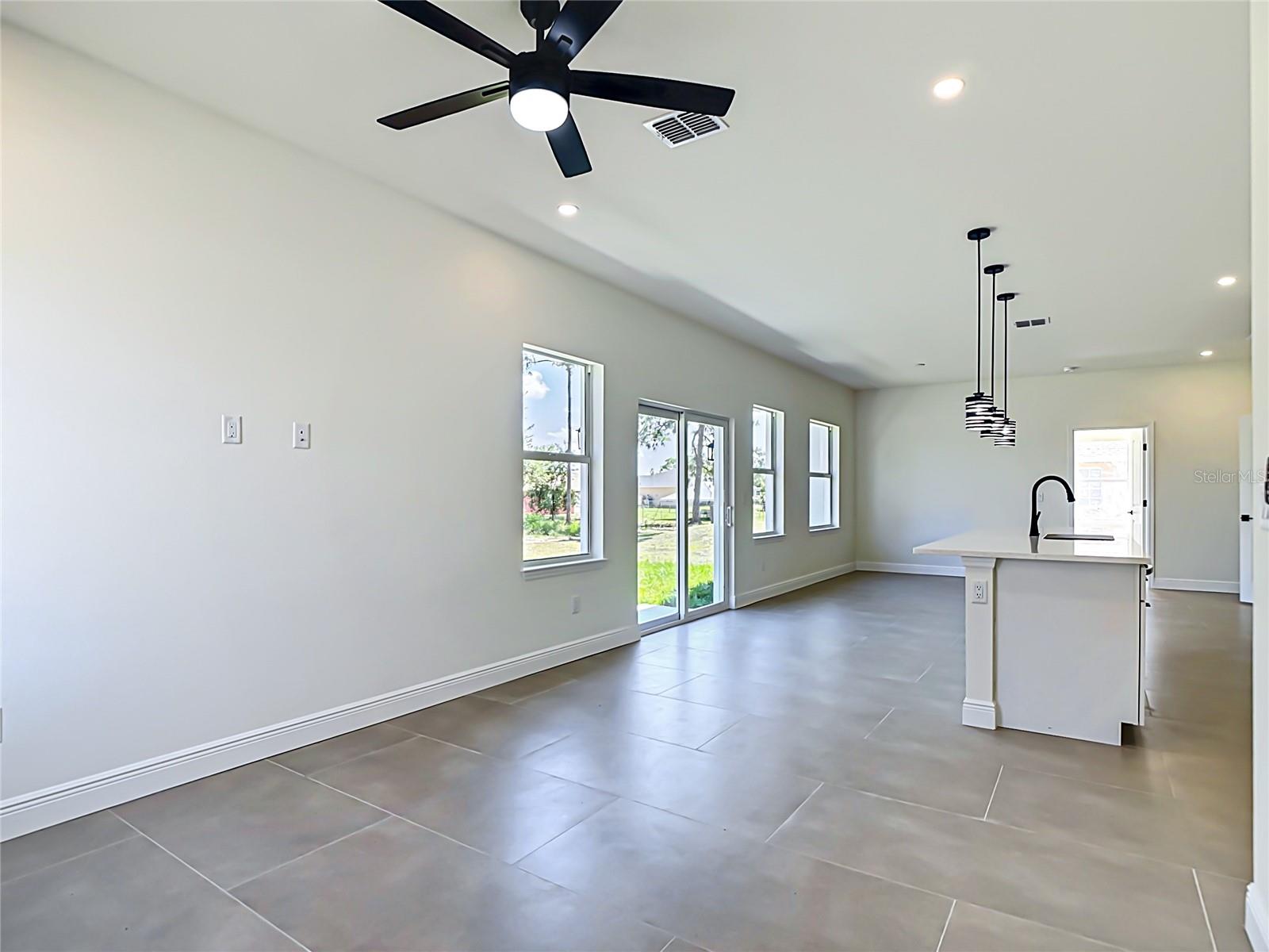 4018 3rd, Lehigh Acres, FL 33971