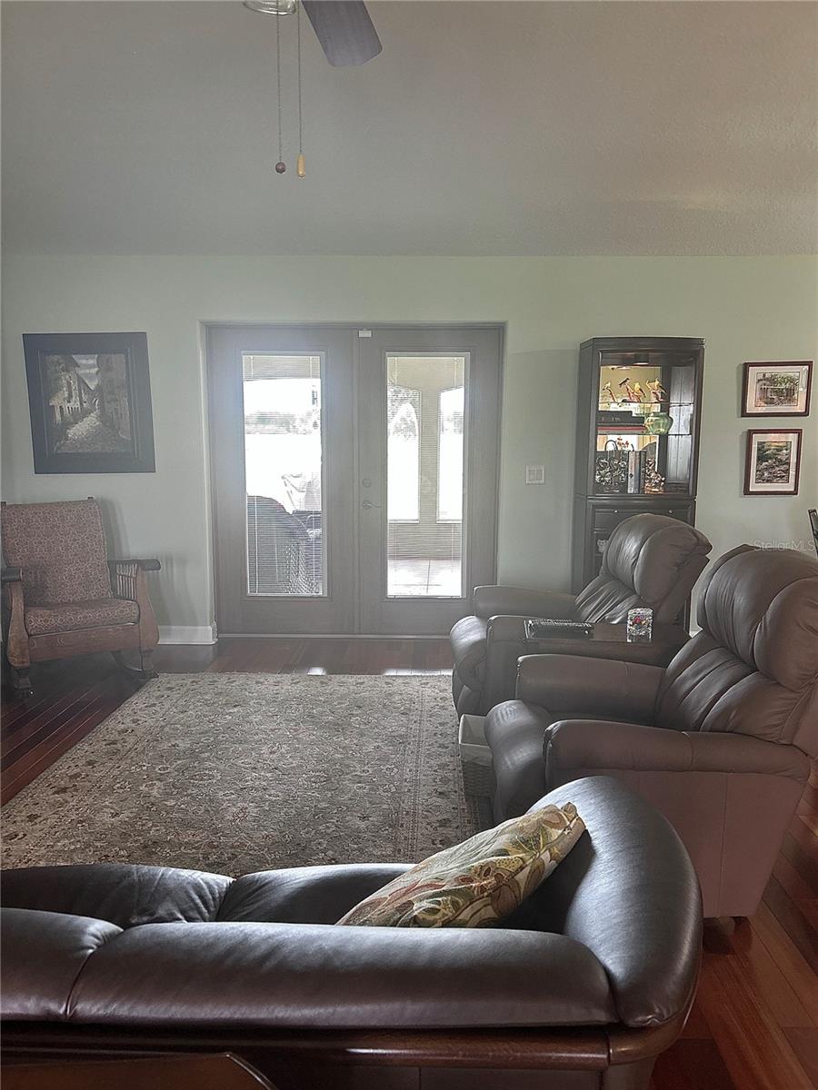 4580 County Road 121d, Wildwood, FL 34785